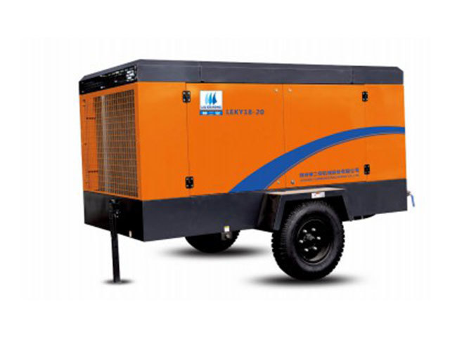 中型(xíng)移動螺杆空壓(yā)機中高風壓系(xi)列